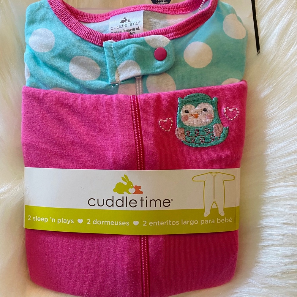New 2 pack Newborn Cuddle time sleep’n plays